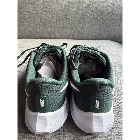 Nike Air Zoom Pegasus 39 Gorge Green Sneaker Women's 7.5 Running - Picture 2 of 11